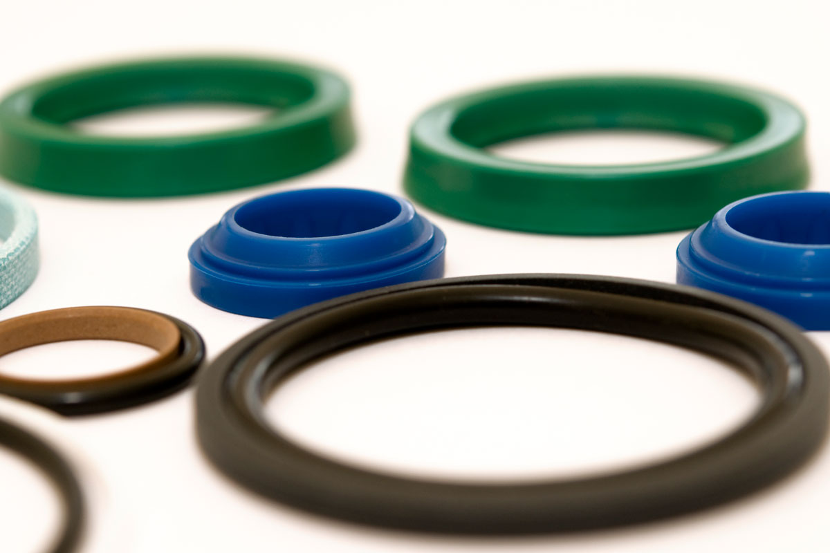 Different sizes of rubber washers