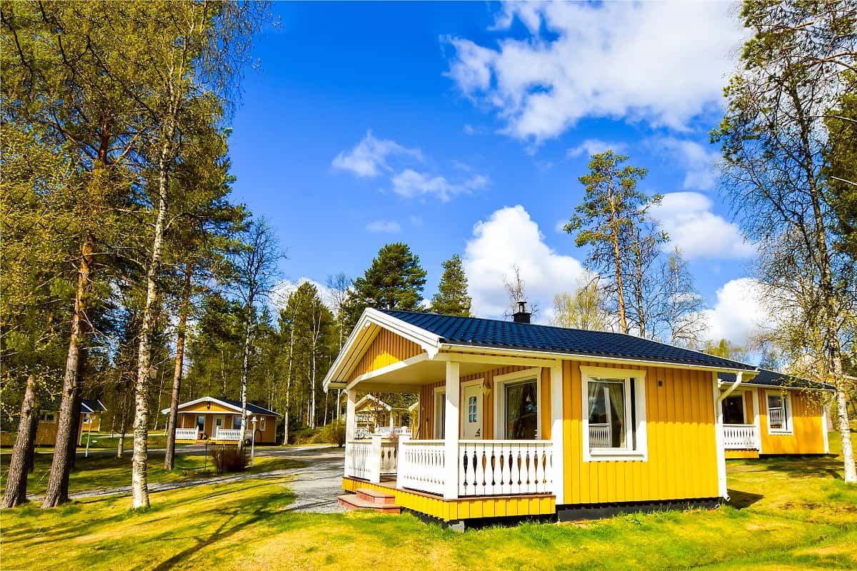 Blue- Finnish yellow house in wood camp